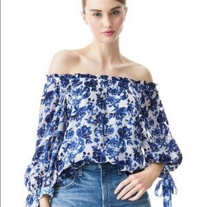 Alice + Olivia Alta Peasant Top in Blue Floral Size Medium NWT